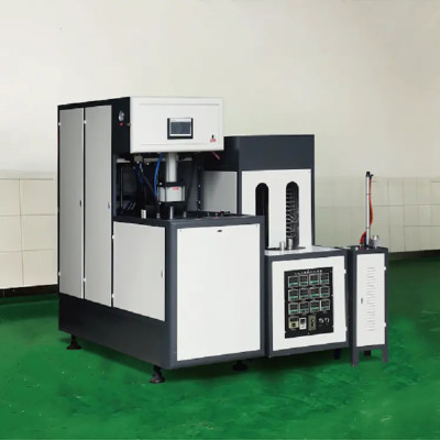 Напівавтоматичне обладнання для виробництва ПЕТ пляшок об'ємом до  20 літрів 